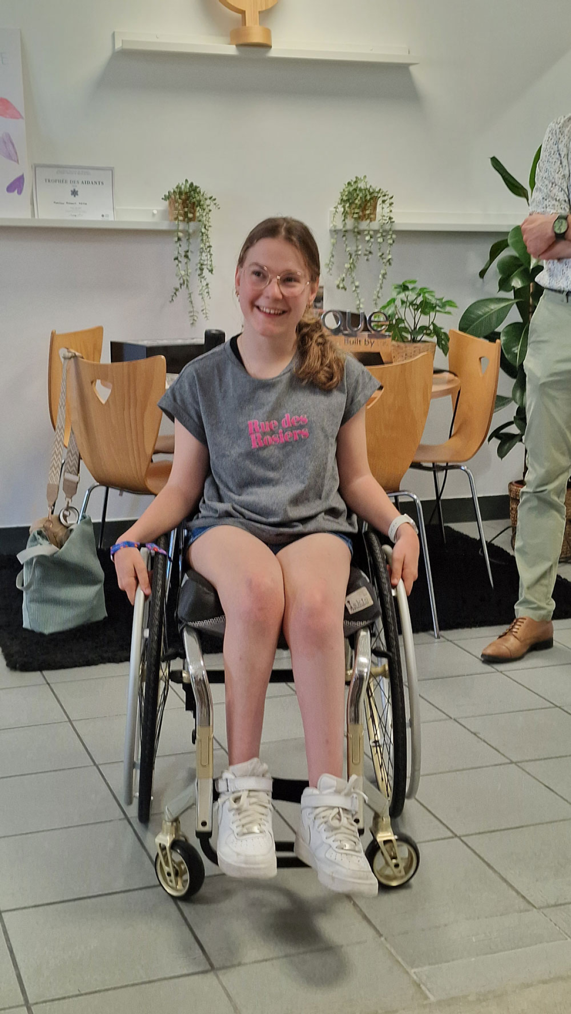 2025-07-17_Remise_Fauteuil_Apolline