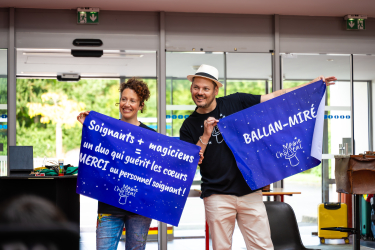 11 sept. - Le Magi'Bus à l'IEM Ballan Charlemagne à Miré