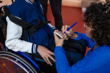 11 sept. - Le Magi'Bus à l'IEM Ballan Charlemagne à Miré